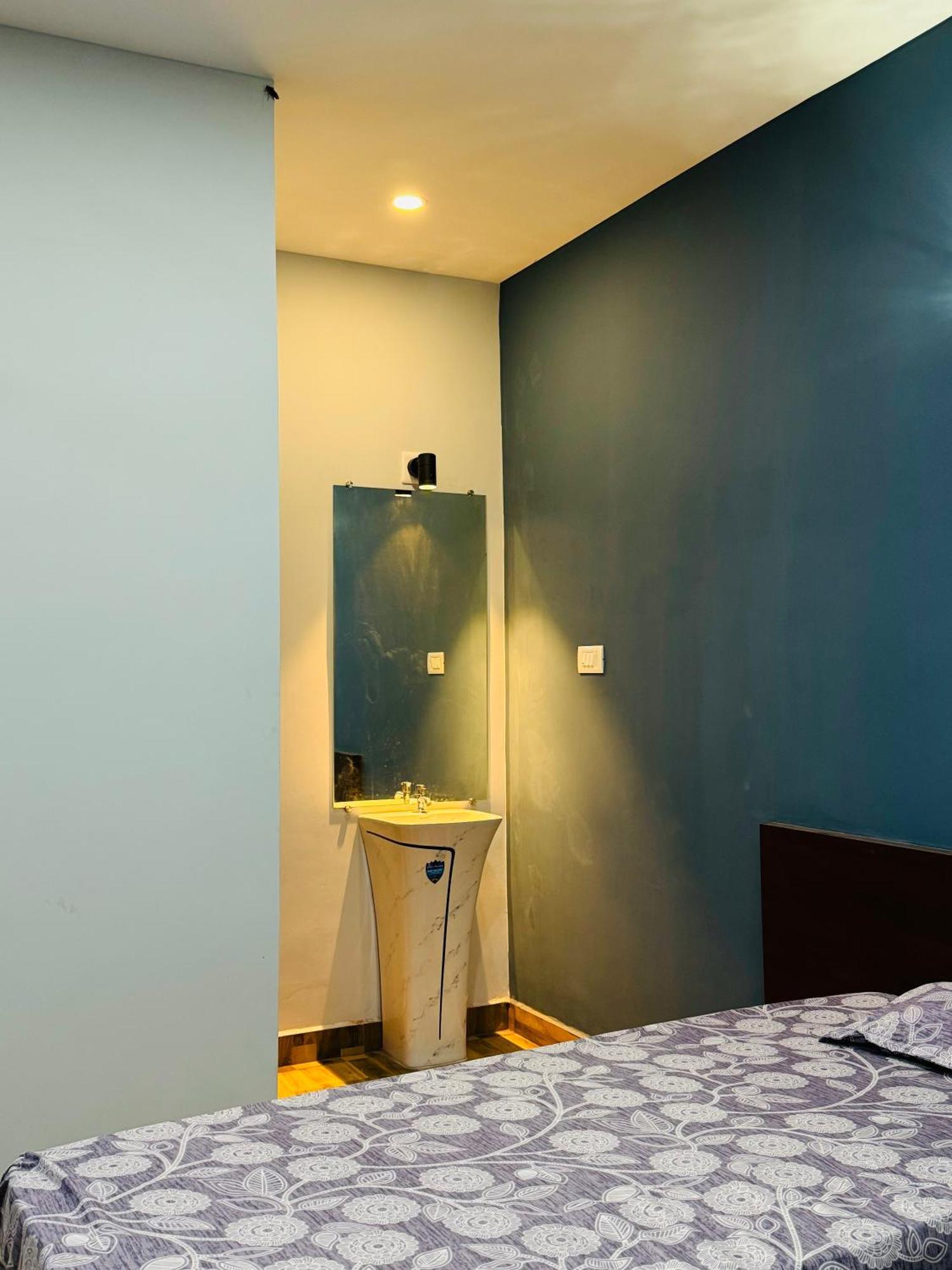 The Glasswater By The Backwater Homestay Kalyānpur Exteriér fotografie